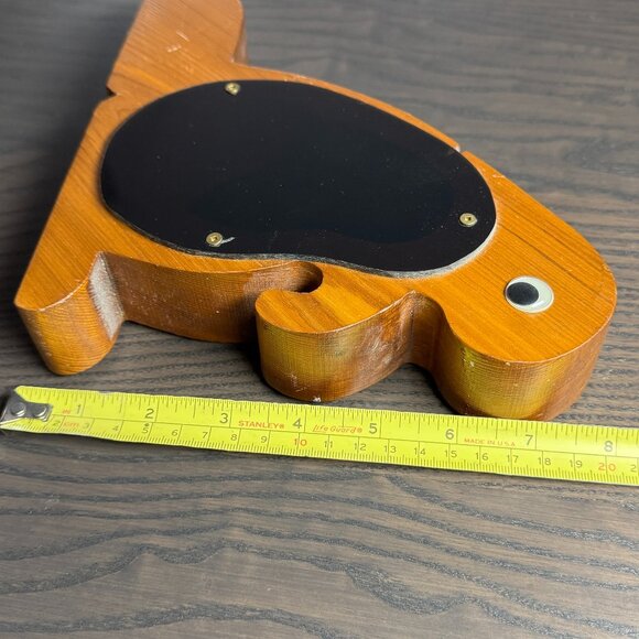 Vintage Wood Beaver Coin Bank Smokey See-Thru Lucite Belly - Picture 8 of 8